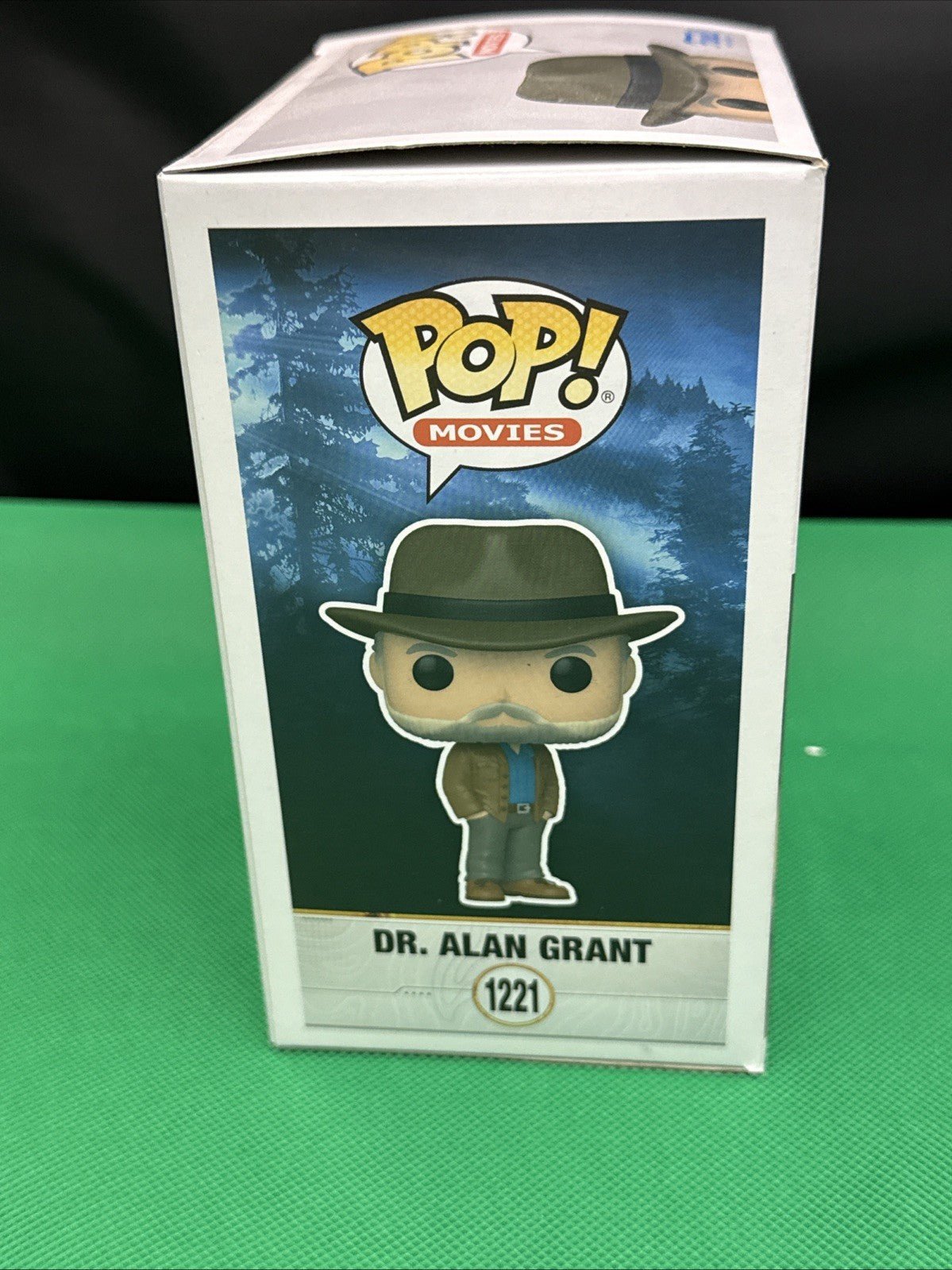 Funko Pop Dr. Alan Grant 1221 Jurassic World Dominion - toyscardscomics