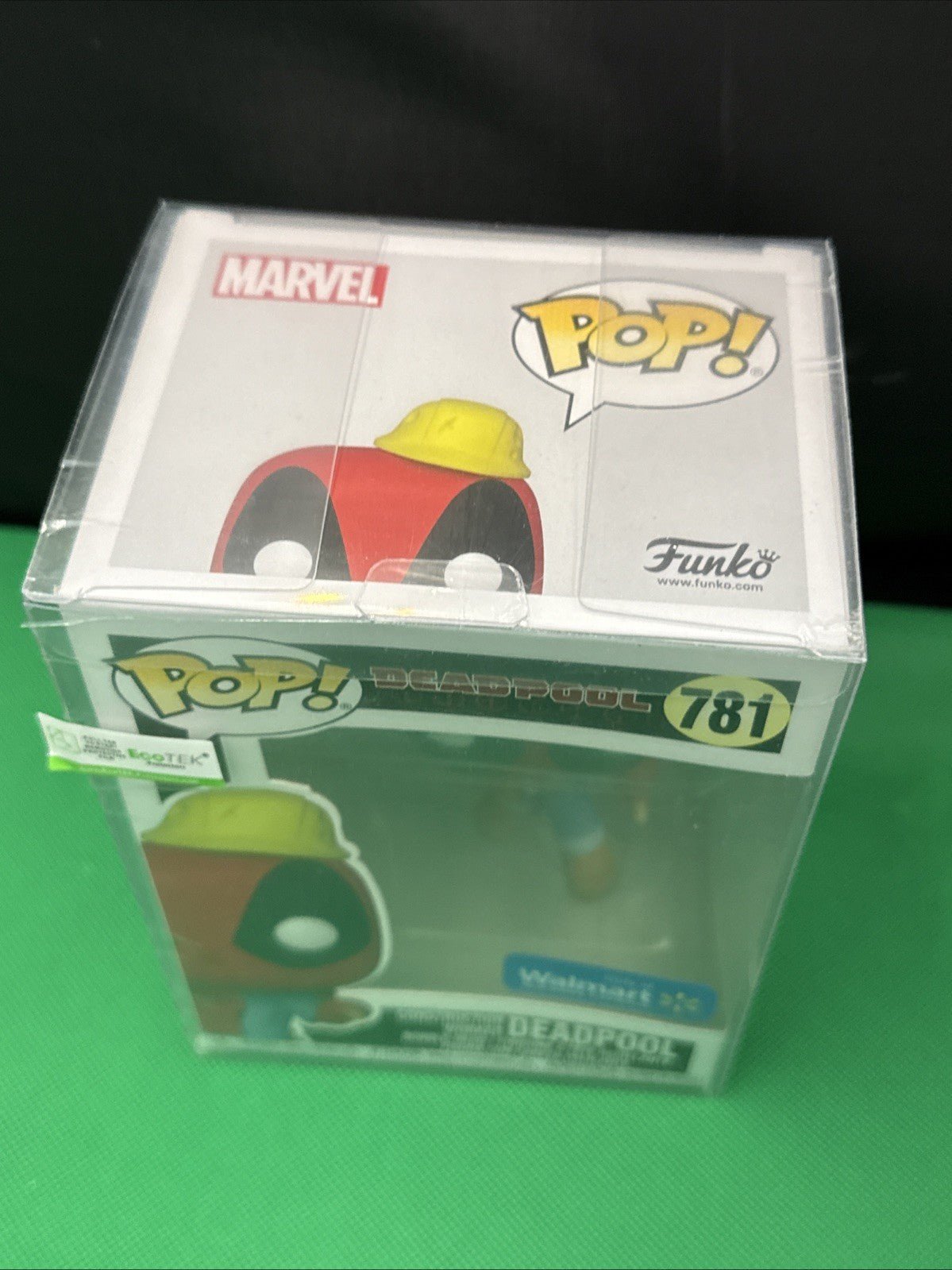 Funko Pop! Marvel Construction Worker Deadpool 781 WALMART Exclusive - toyscardscomics