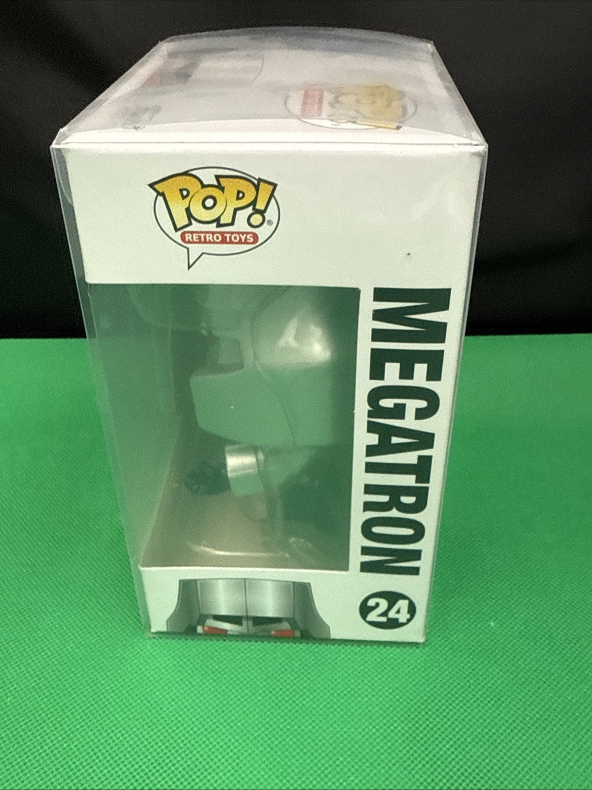 Funko Pop! Megatron 24, The Transformers, TV Retro Toys - toyscardscomics
