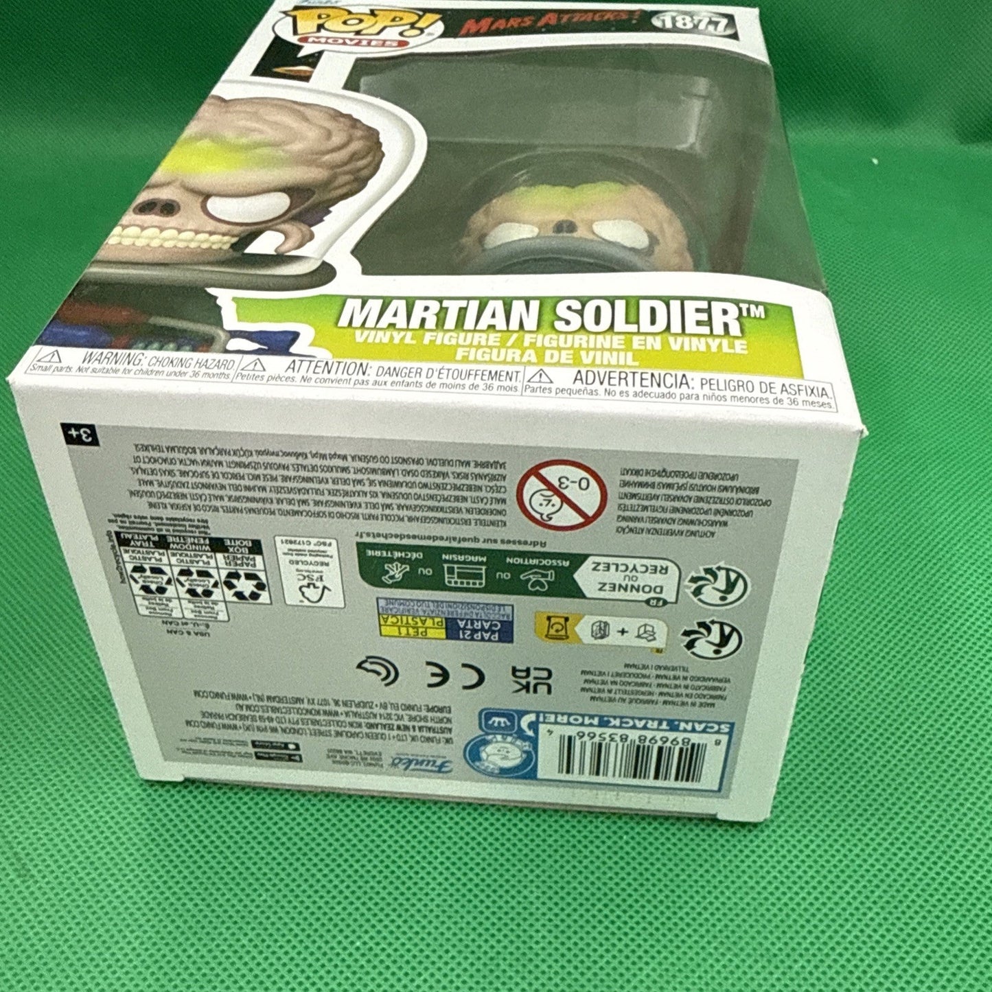 Funko Pop! Movies Mars Attacks Martian Soldier 1877 Specialty Series Vinyl - toyscardscomics
