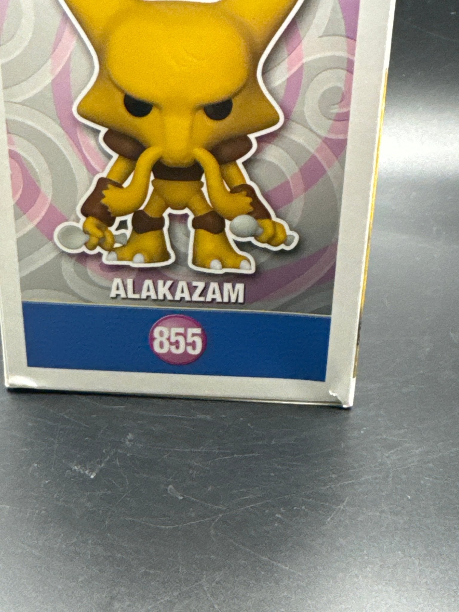 Funko Pop Pokemon Alakazam Generation 1 Vinyl Figure # 855 - toyscardscomics