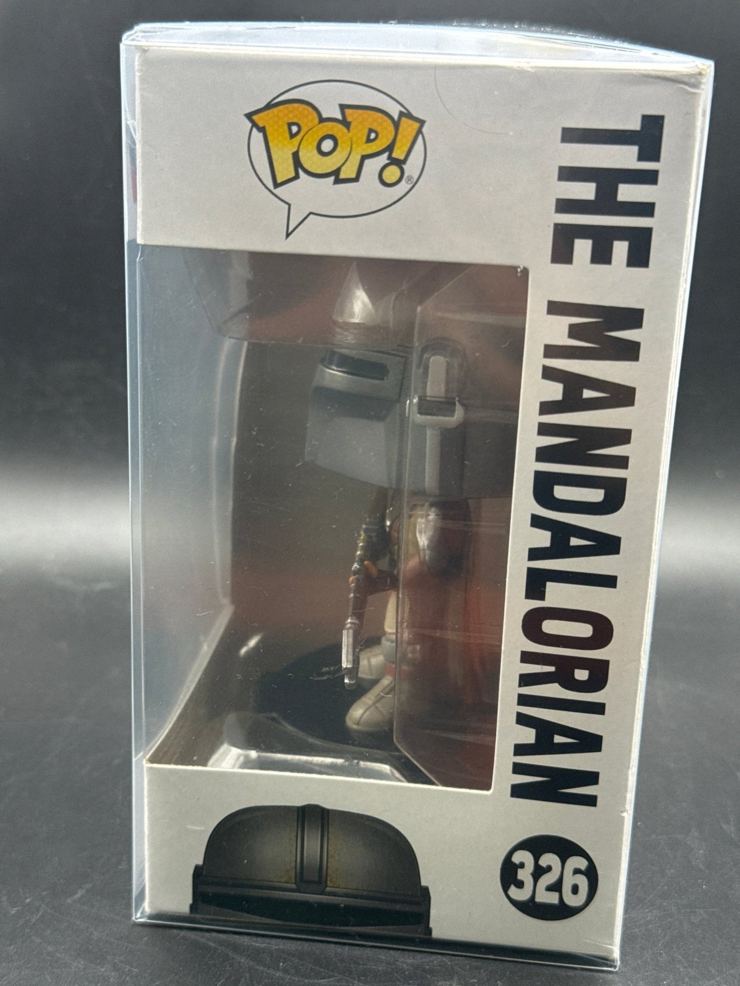 Funko POP! Star Wars: The Mandalorian THE MANDALORIAN Figure #326 with protector - toyscardscomics