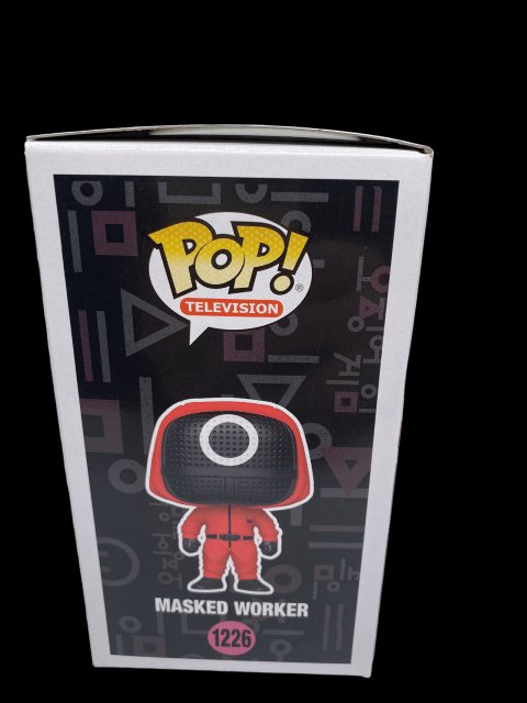 Funko PoP! Television #1226 Squid Game Masked Worker - with Pop Protector - toyscardscomics