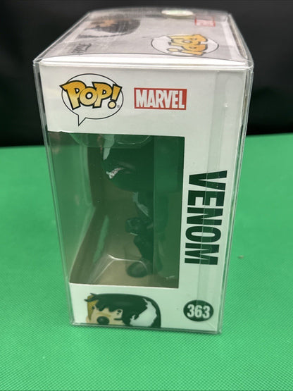 Funko Pop! Vinyl: Marvel - Venom (As Eddie Brock) 363 - toyscardscomics