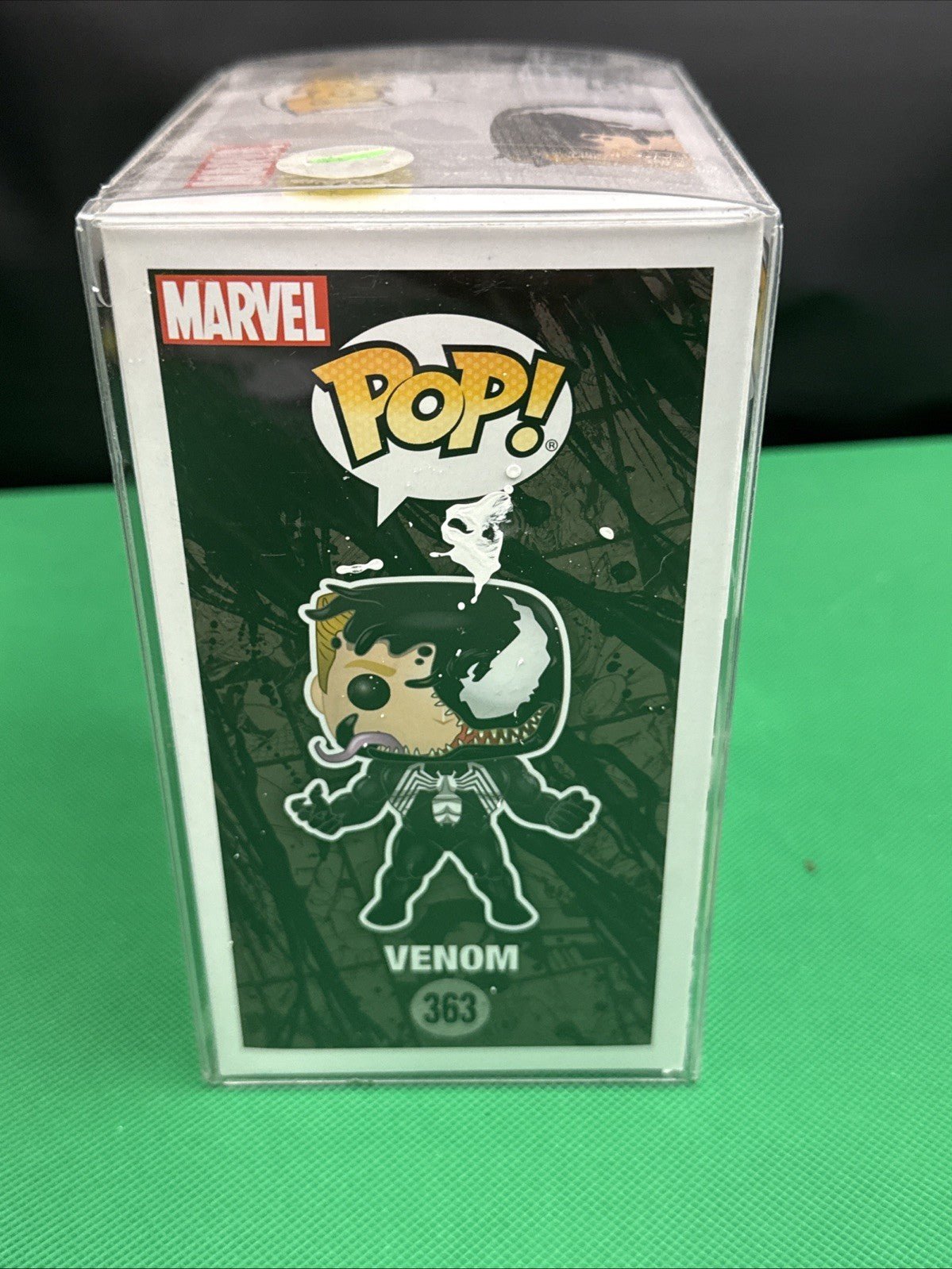 Funko Pop! Vinyl: Marvel - Venom (As Eddie Brock) 363 - toyscardscomics