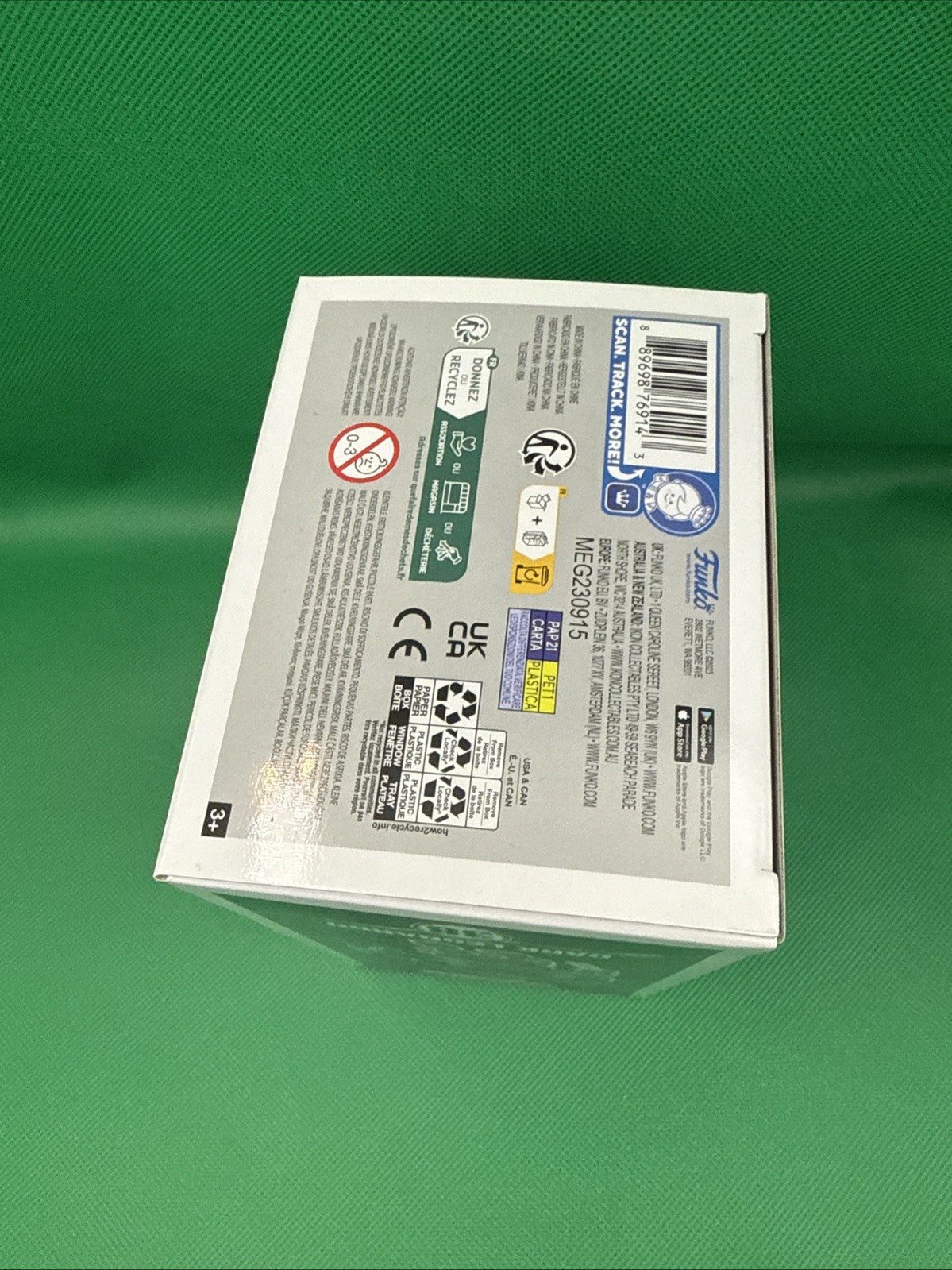 Funko Pop! Vinyl: Teenage Mutant Ninja Turtles - Dark Leonardo - Diamond Comics - toyscardscomics