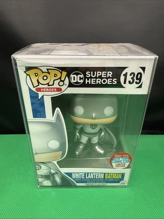 Funko Pop White Lantern Batman 139 Exclusive w/ protector - toyscardscomics