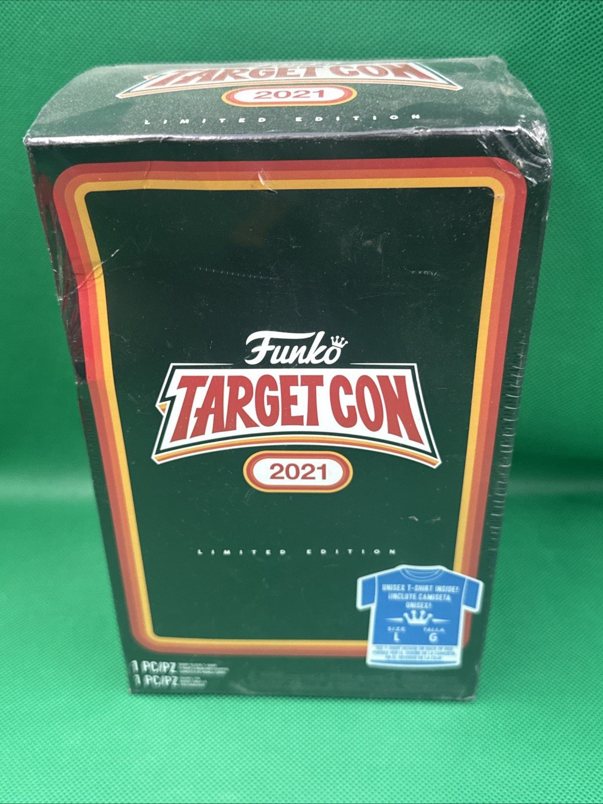 Funko Target Con 2021 Unisex Large T Shirt and Pin Limited Edition HTF Sealed - toyscardscomics