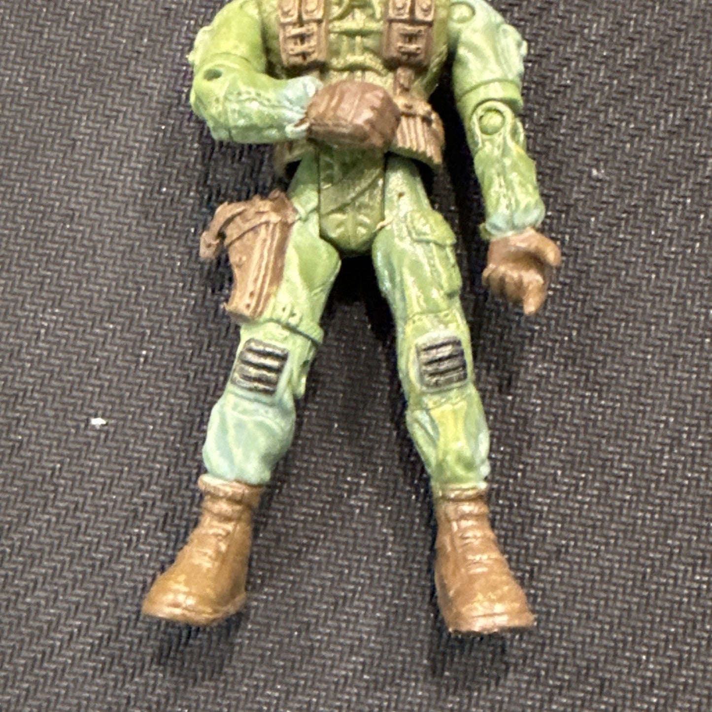Green Military Action Figure Lanard 2003 Articulated Arms & Legs 4inch - toyscardscomics