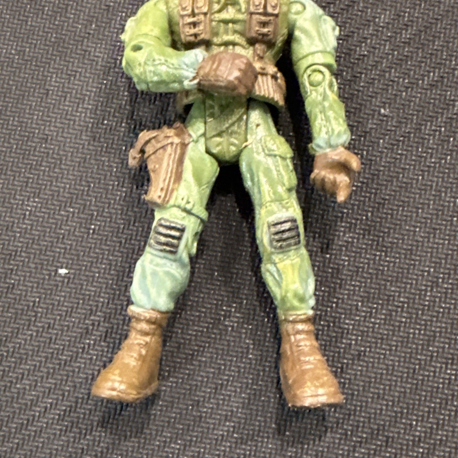 Green Military Action Figure Lanard 2003 Articulated Arms & Legs 4inch - toyscardscomics