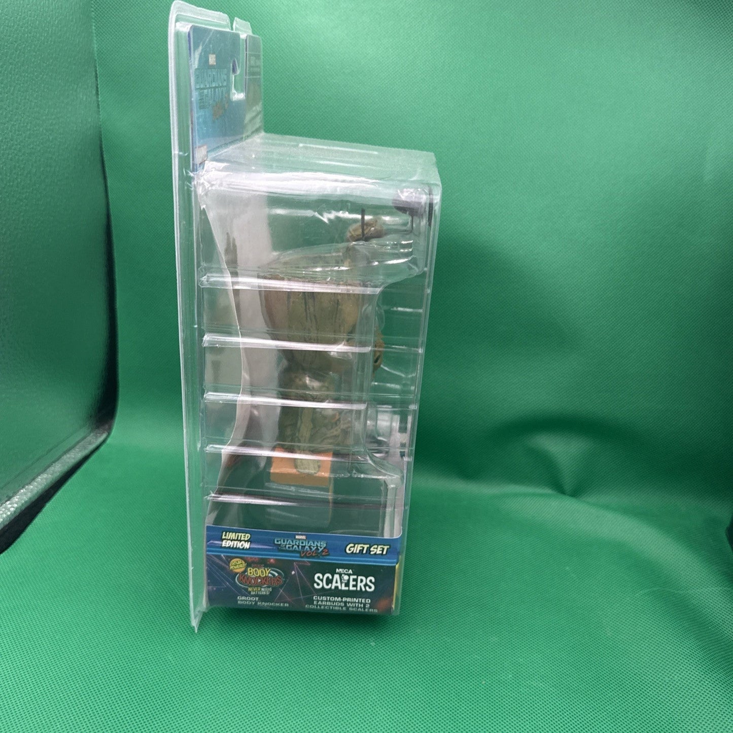 Guardians of the Galaxy Vol.2 GROOT GIFT SET Earbuds Scalers Limited NECA New - toyscardscomics