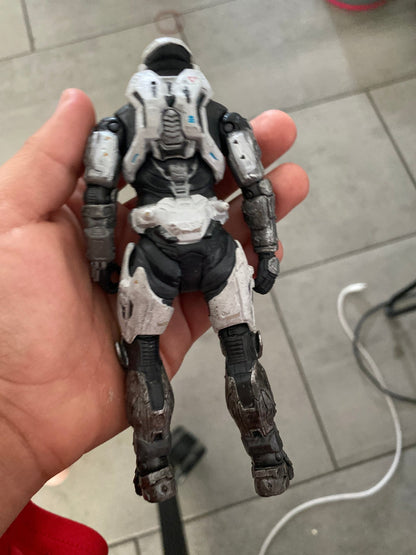 Halo Reach Spartan Mark V B 5.5”White Action Figure Toy McFarlane Series 1 - toyscardscomics