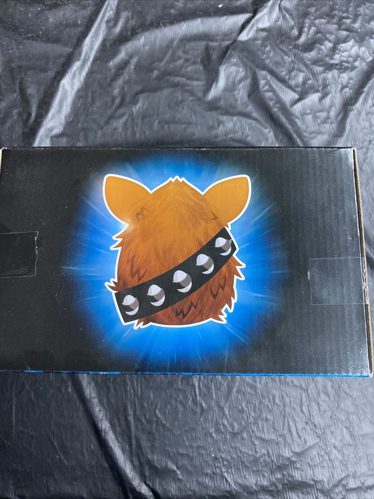 Hasbro Furby Furbacca Figurine - B4556EU4 - toyscardscomics