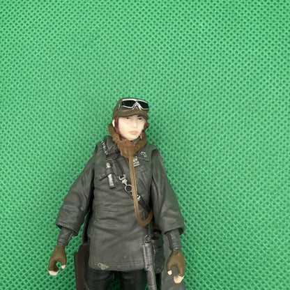 Hasbro LFL Star Wars Rogue One Jyn Erso 3.75 - inch Figure@ - toyscardscomics