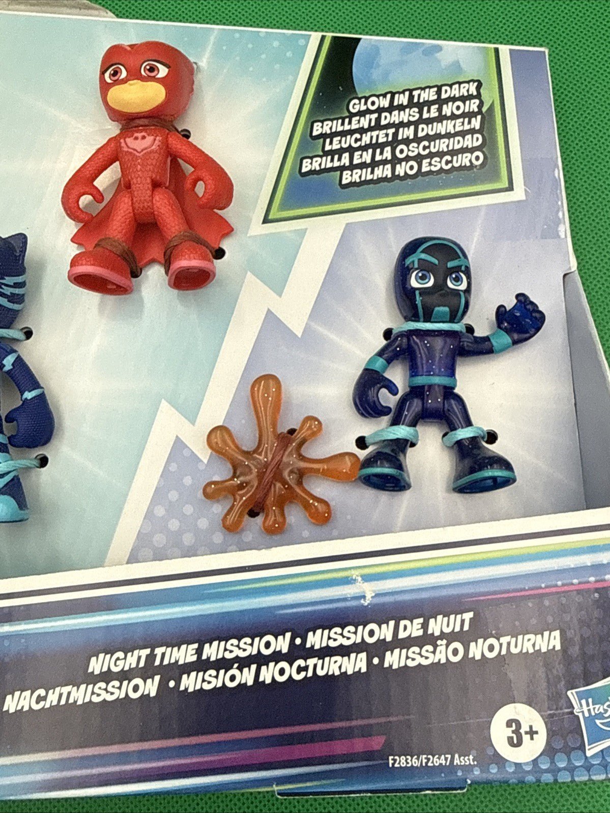 Hasbro PJ Masks NightTime Mission "Heroes Glow in the Dark" 5 Piece Set, Ages 3+ - toyscardscomics