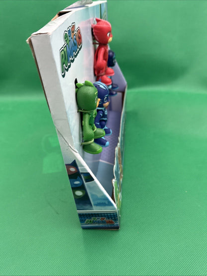 Hasbro PJ Masks NightTime Mission "Heroes Glow in the Dark" 5 Piece Set, Ages 3+ - toyscardscomics