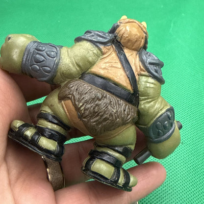 Hasbro Star Wars Gamorrean Guard Plastic Figure Green/Brown/Gray/Black 2004 - toyscardscomics
