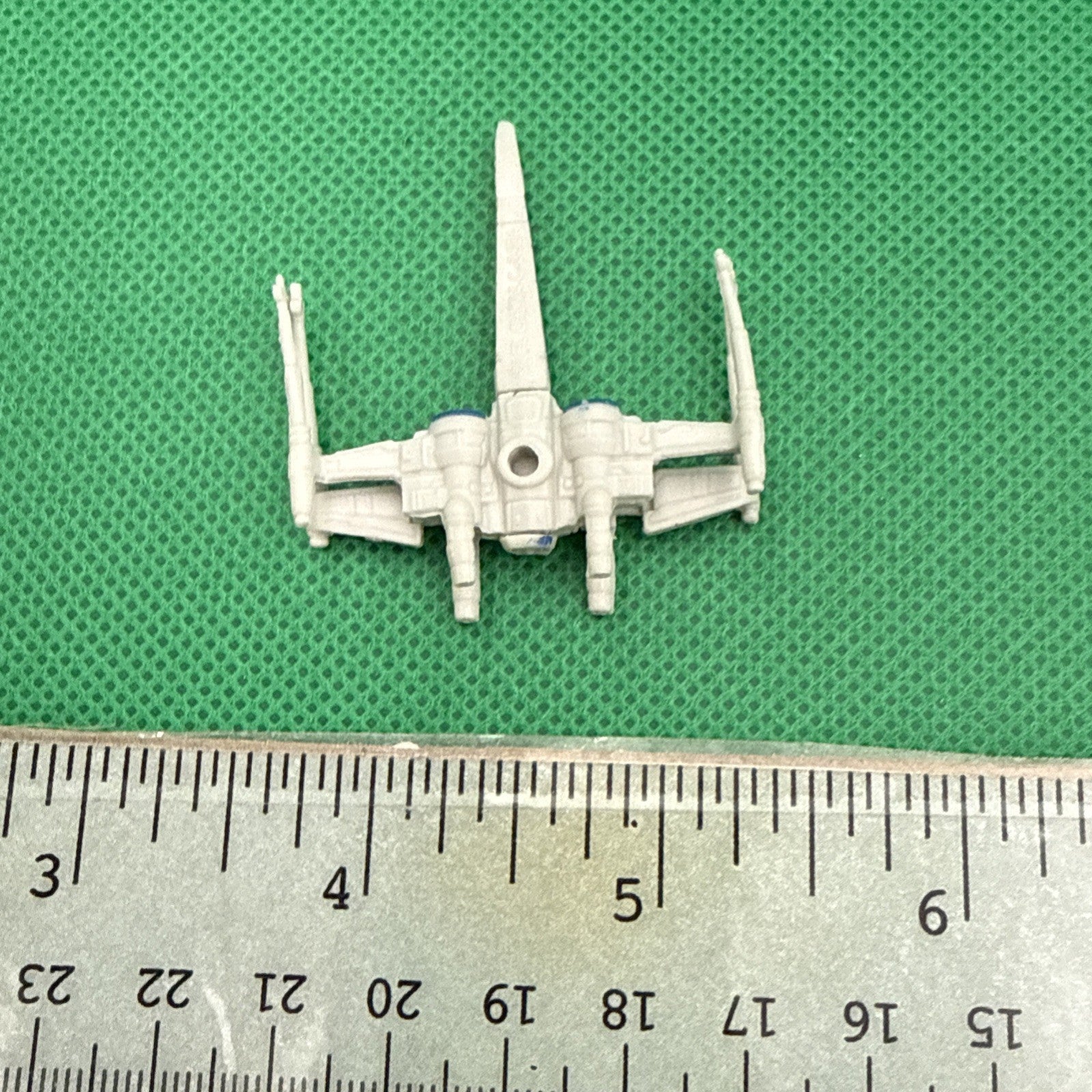 Hasbro Star Wars Micro Machines 2015 - 2017 T - 70 X - wing - toyscardscomics