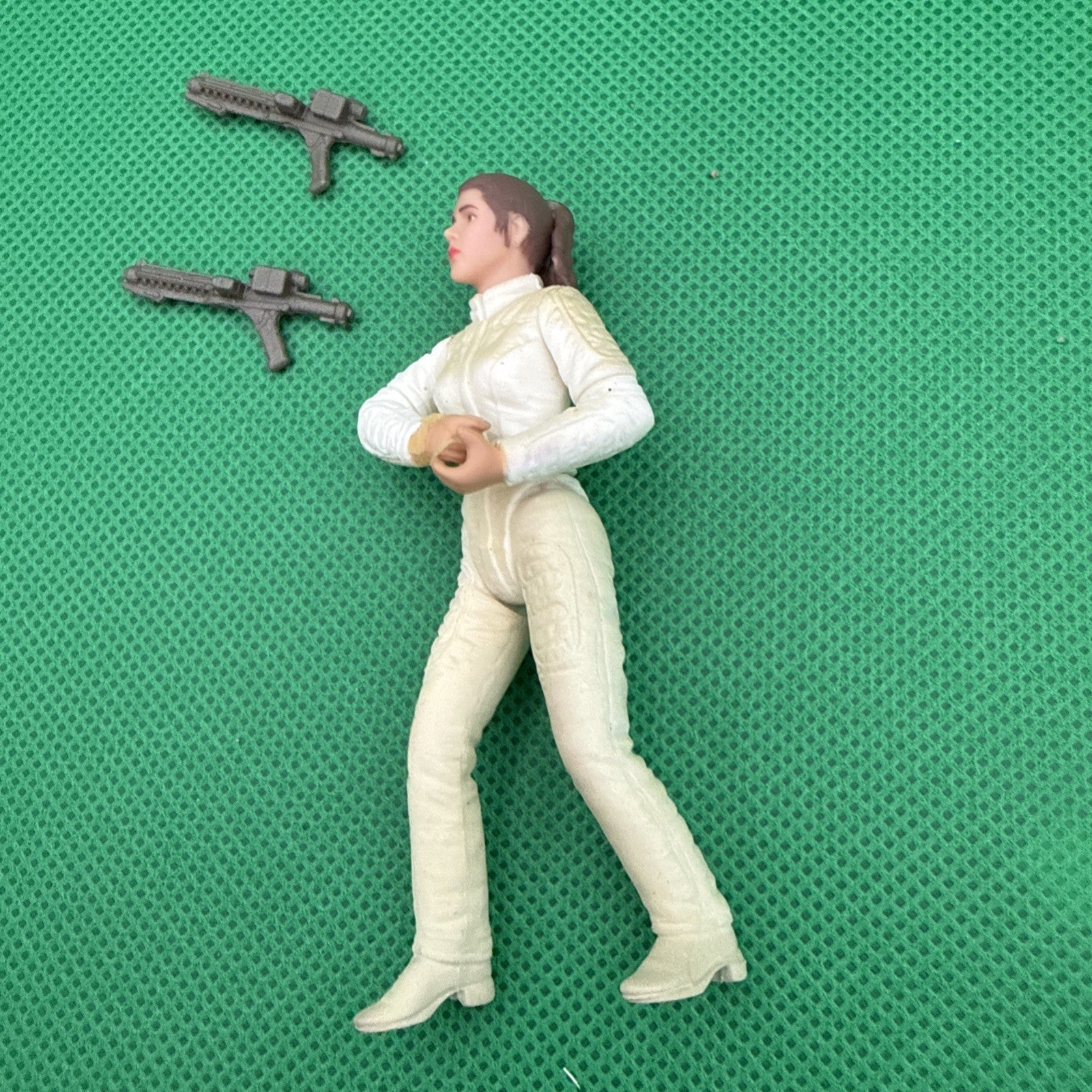 Hasbro Star Wars POTJ Force File Leia Organa Bespin Escape 3.75” Action Figure - toyscardscomics