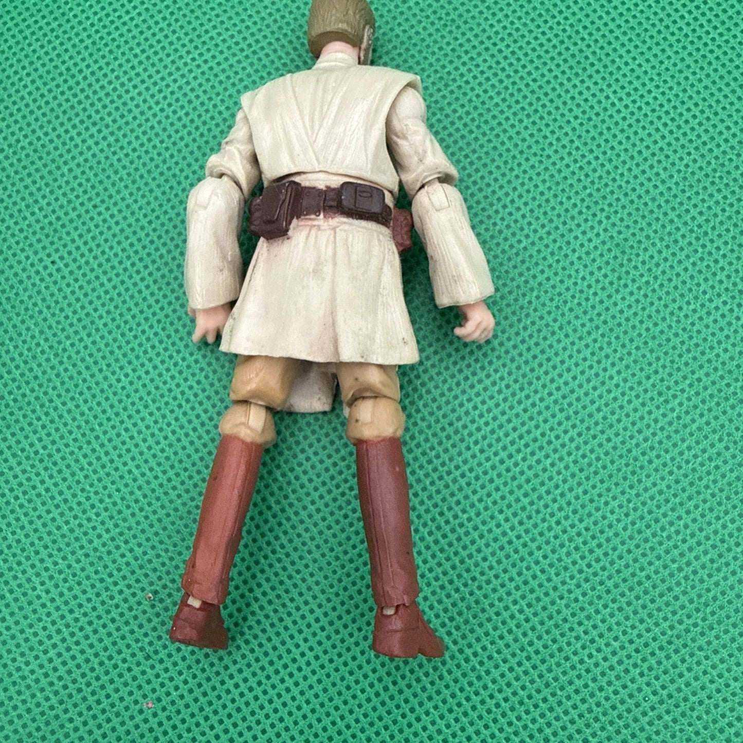 Hasbro Star Wars ROTS Obi Wan Kenobi 3.75” Figure - toyscardscomics
