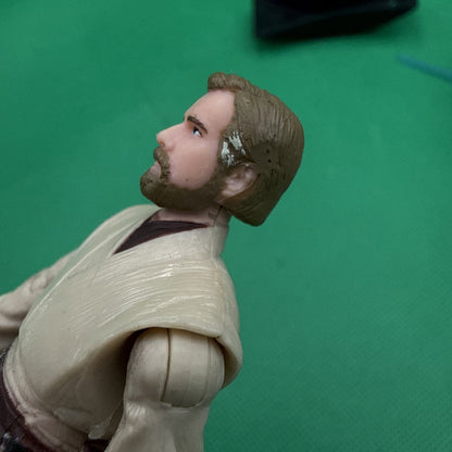 Hasbro Star Wars ROTS Obi Wan Kenobi 3.75” Figure - toyscardscomics