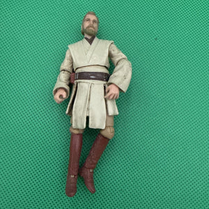 Hasbro Star Wars ROTS Obi Wan Kenobi 3.75” Figure
