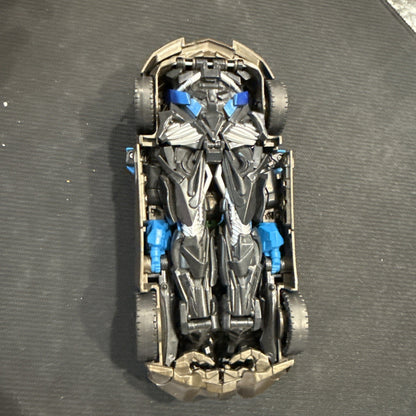 Hasbro Transformers Age of Extinction Flip and Change Lockdown AOE b32 - toyscardscomics