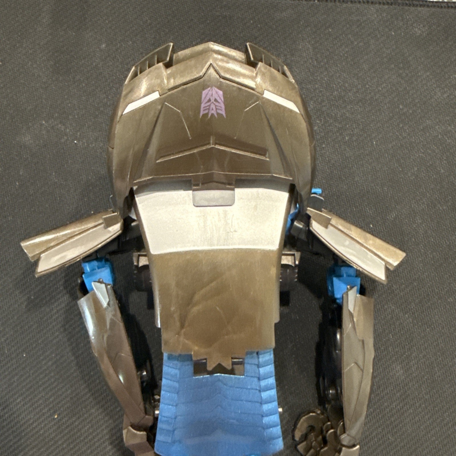 Hasbro Transformers Age of Extinction Flip and Change Lockdown AOE b32 - toyscardscomics