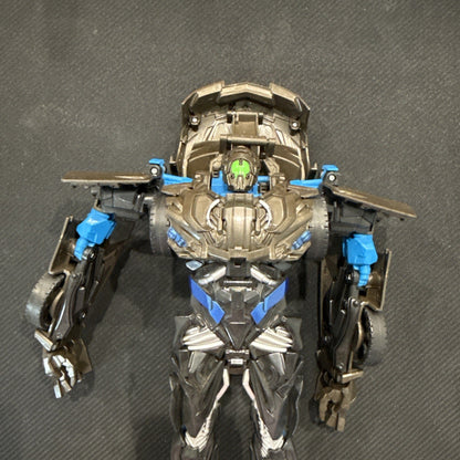 Hasbro Transformers Age of Extinction Flip and Change Lockdown AOE b32 - toyscardscomics