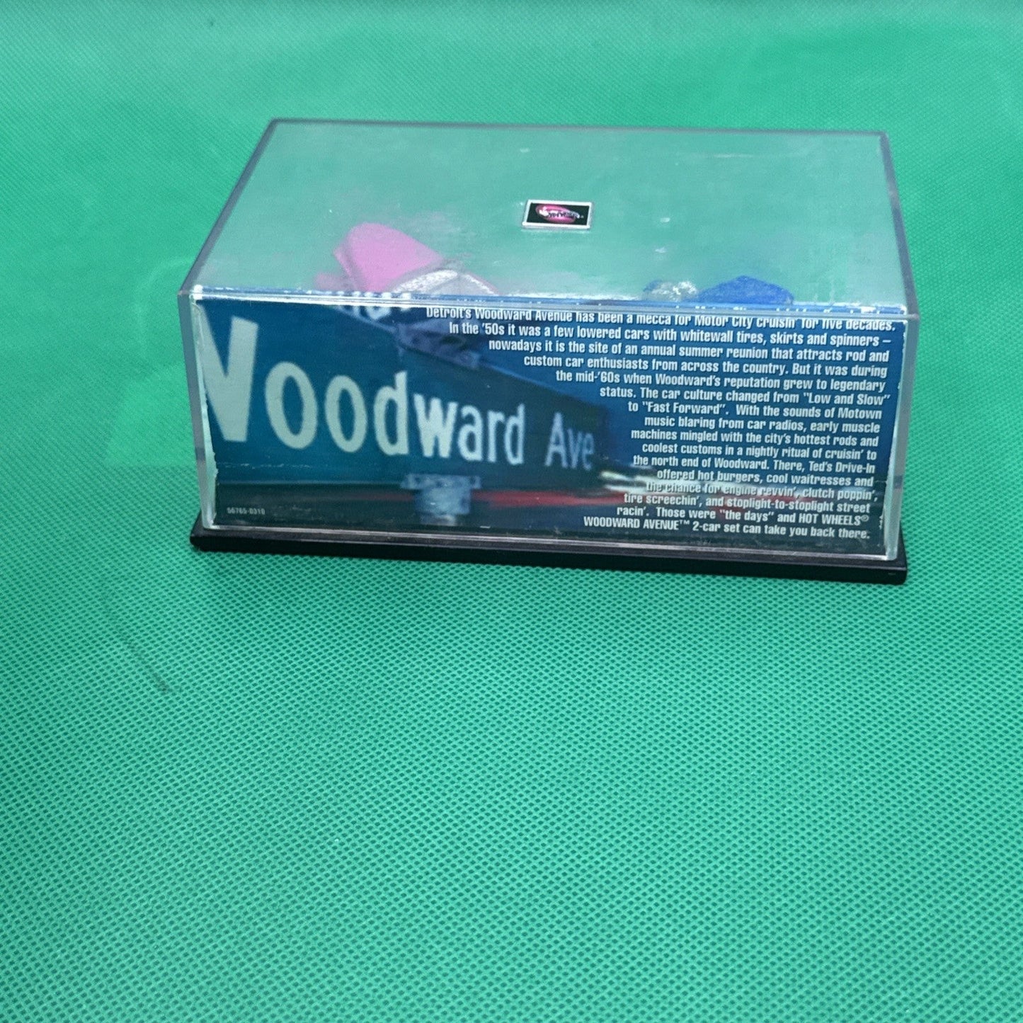 Hot Wheels 100% Woodward Ave 2 Car Set '53 Cadillac & 32 Ford Pickup - toyscardscomics