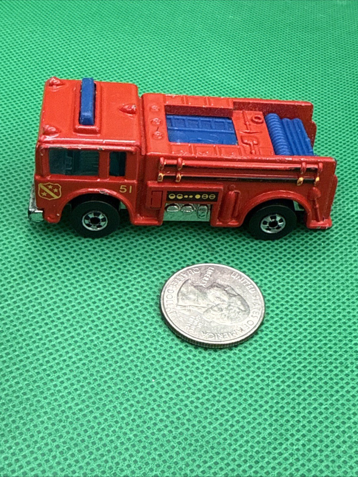Hot Wheels Vintage 1976 Fire - Eater 51 Red Fire Engine Truck Mattel - toyscardscomics