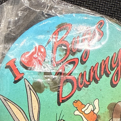 I❤️ Bugs Bunny Vintage 1990’s Kids Looney Tunes Safety Pin Back Button 🐰🐇 - toyscardscomics