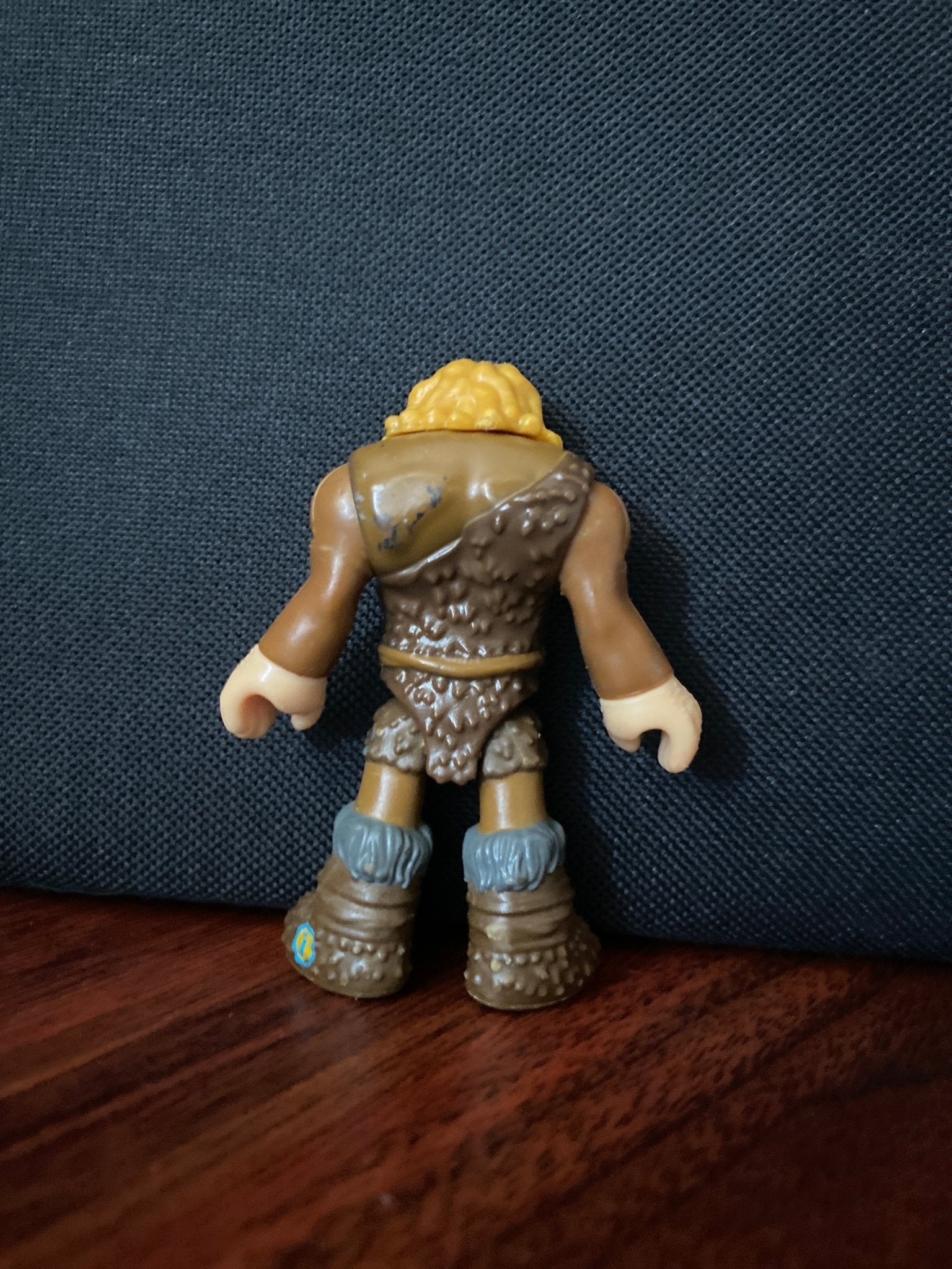 Imaginext Ultra T - Rex Cavemen - Blonde Hair Caveman Action Figure - toyscardscomics