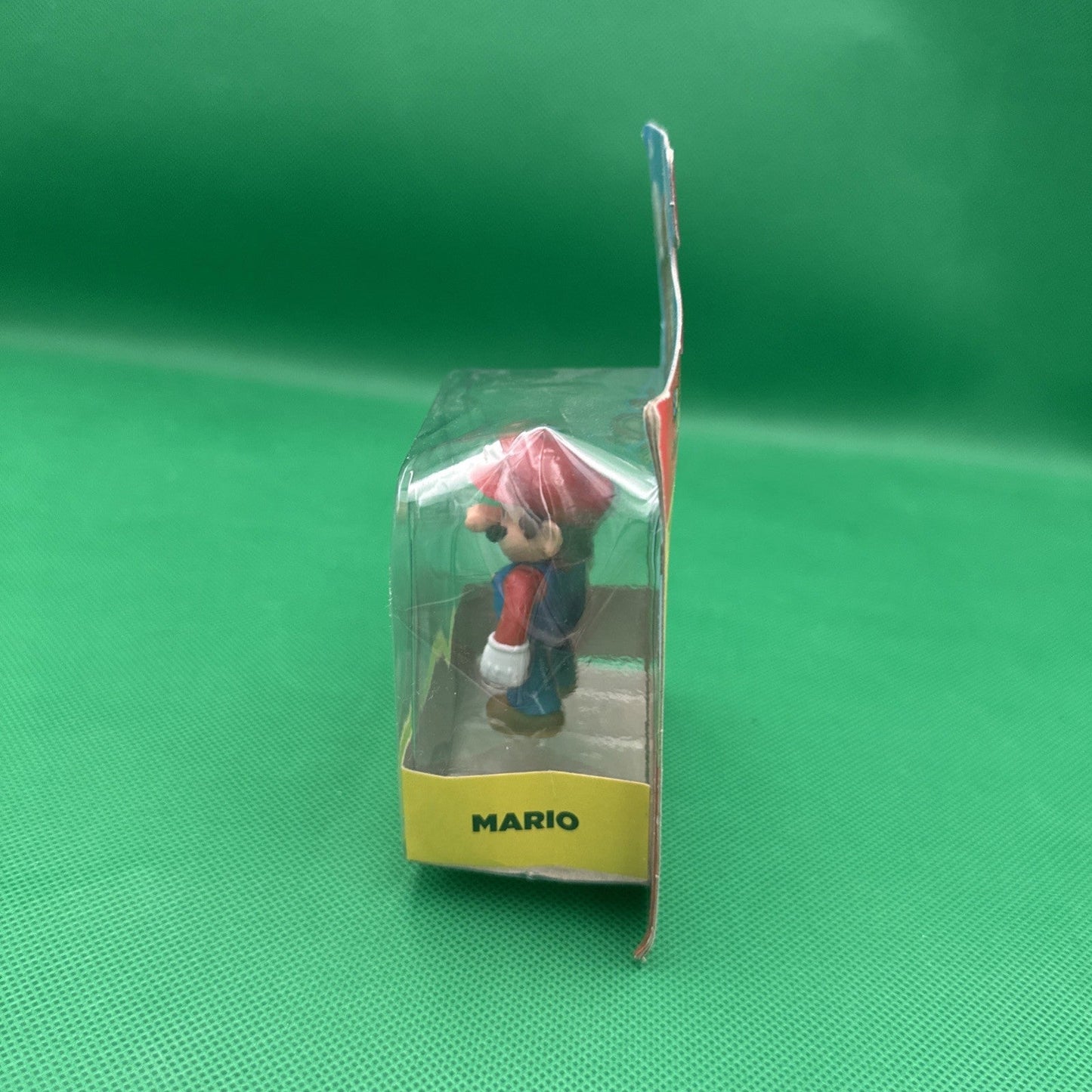 JAKKS Pacific - 2.5” SUPER MARIO - World Of Nintendo - toyscardscomics