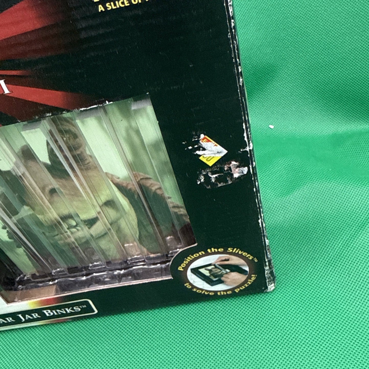 Jar Jar Binks Slivers Puzzles In One Unopened Box Star Wars Episode I 1999 - toyscardscomics
