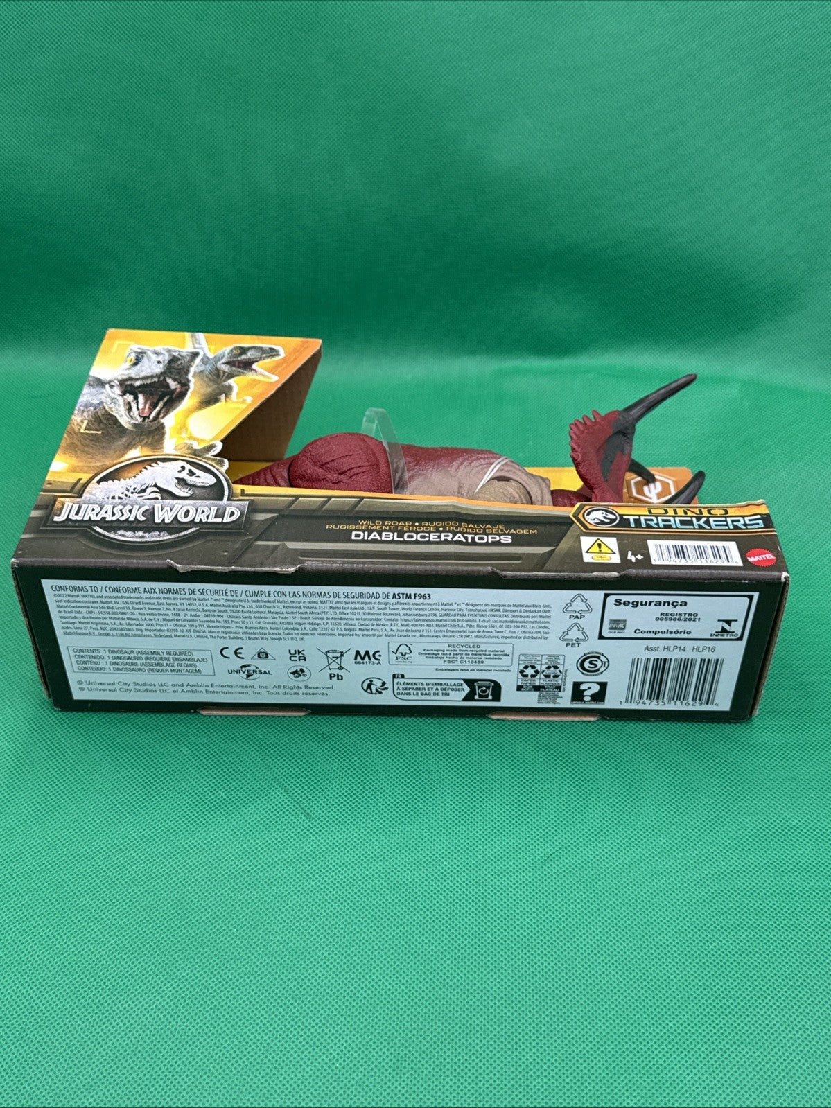 Jurassic World: Diabloceratops **BRAND NEW** Red Dino Trackers Figure with Sound - toyscardscomics