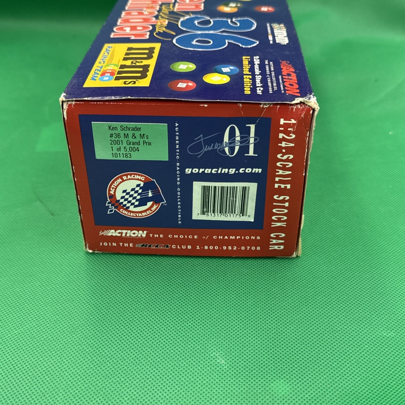 ken schrader 1/24 M&M’S, 1:24 - scale Stock Car Limited Edition - toyscardscomics