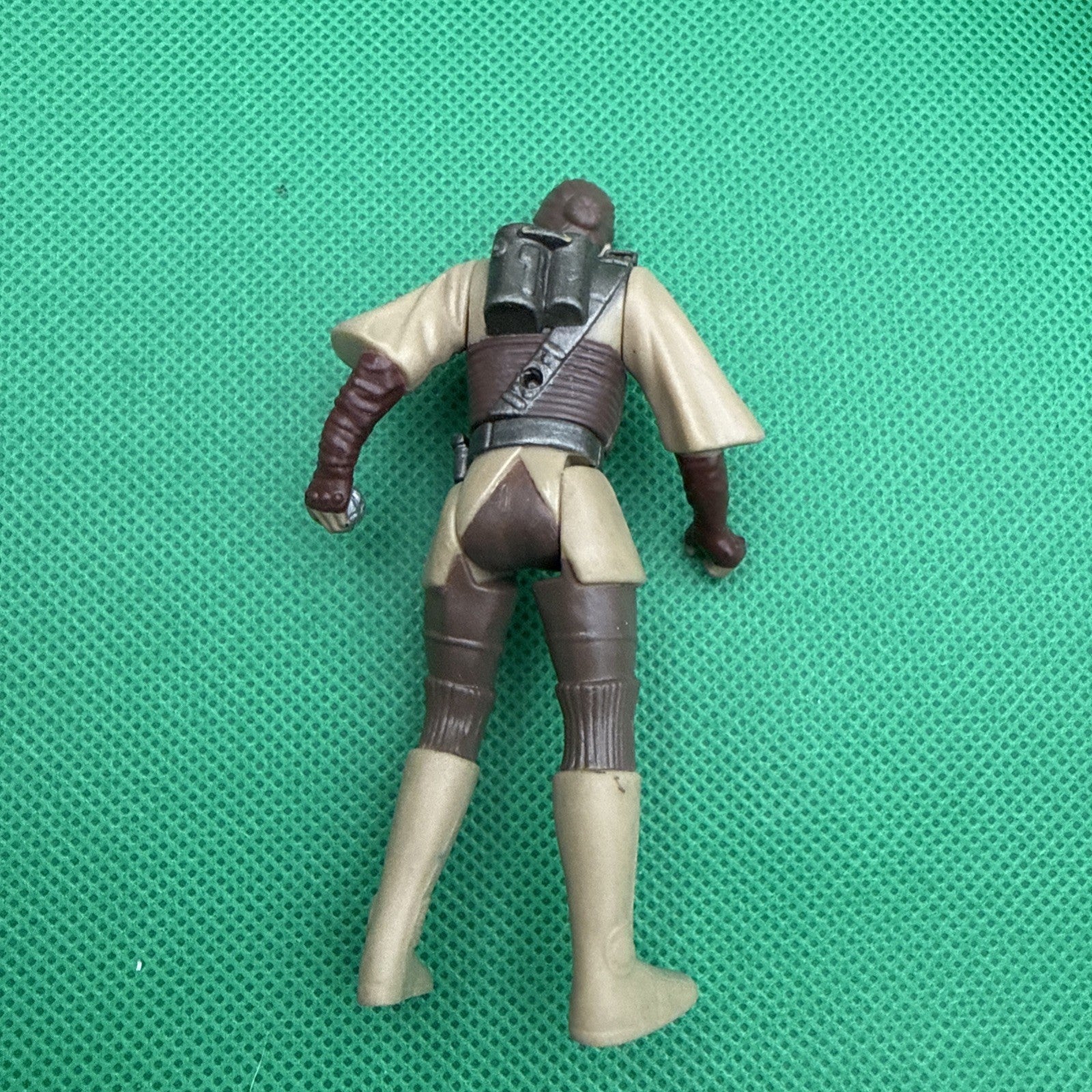 Kenner Star Wars Power of the Force Princess Leia Boushh Loose Action Figure 96 - toyscardscomics