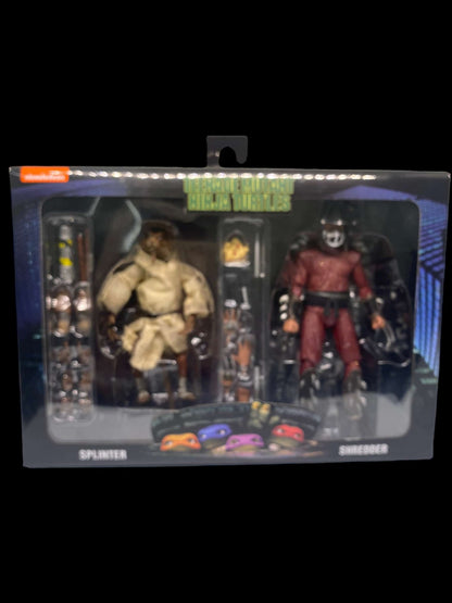 Kidrobot Bhunny Beetlejuice V-20 Vinyl Figure and keychain slight box ware - toyscardscomics