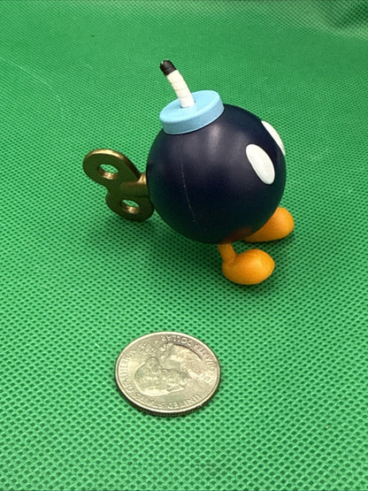 K'NEX Nintendo Super Mario Bros. BOB - OMB 2" Blind Bag Mystery Figure 2013 - toyscardscomics
