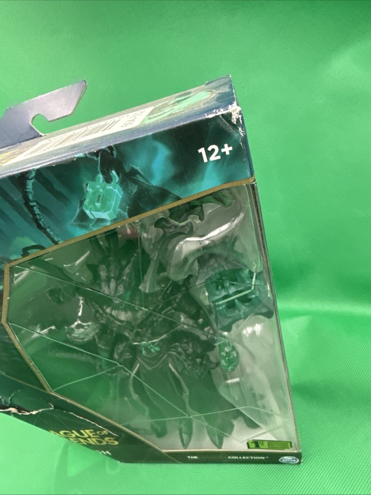 League of Legends 6 - Inch Thresh Collectible Action Figure - toyscardscomics