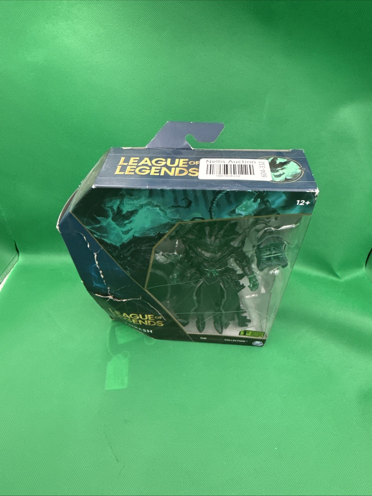 League of Legends 6 - Inch Thresh Collectible Action Figure - toyscardscomics