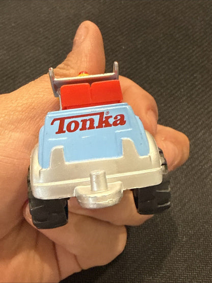 Maisto Team Tonka Motor Sports Die - cast Truck 2000 Hasbro - toyscardscomics