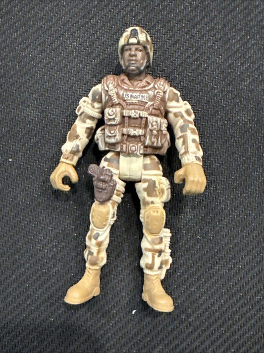 Marine Soldier with Brown Camo 4" Action Figure Chap Mei Toys R Us - GC - toyscardscomics
