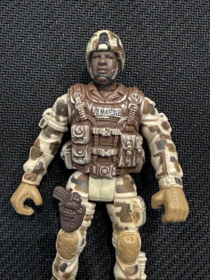 Marine Soldier with Brown Camo 4" Action Figure Chap Mei Toys R Us - GC - toyscardscomics