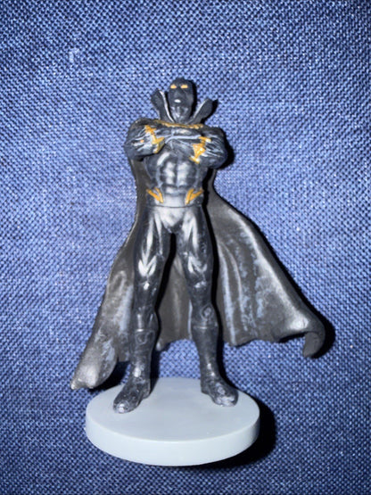 MARVEL THE DISNEY STORE PVC FIGURE BLACK PANTHER CAKE TOPPER - toyscardscomics