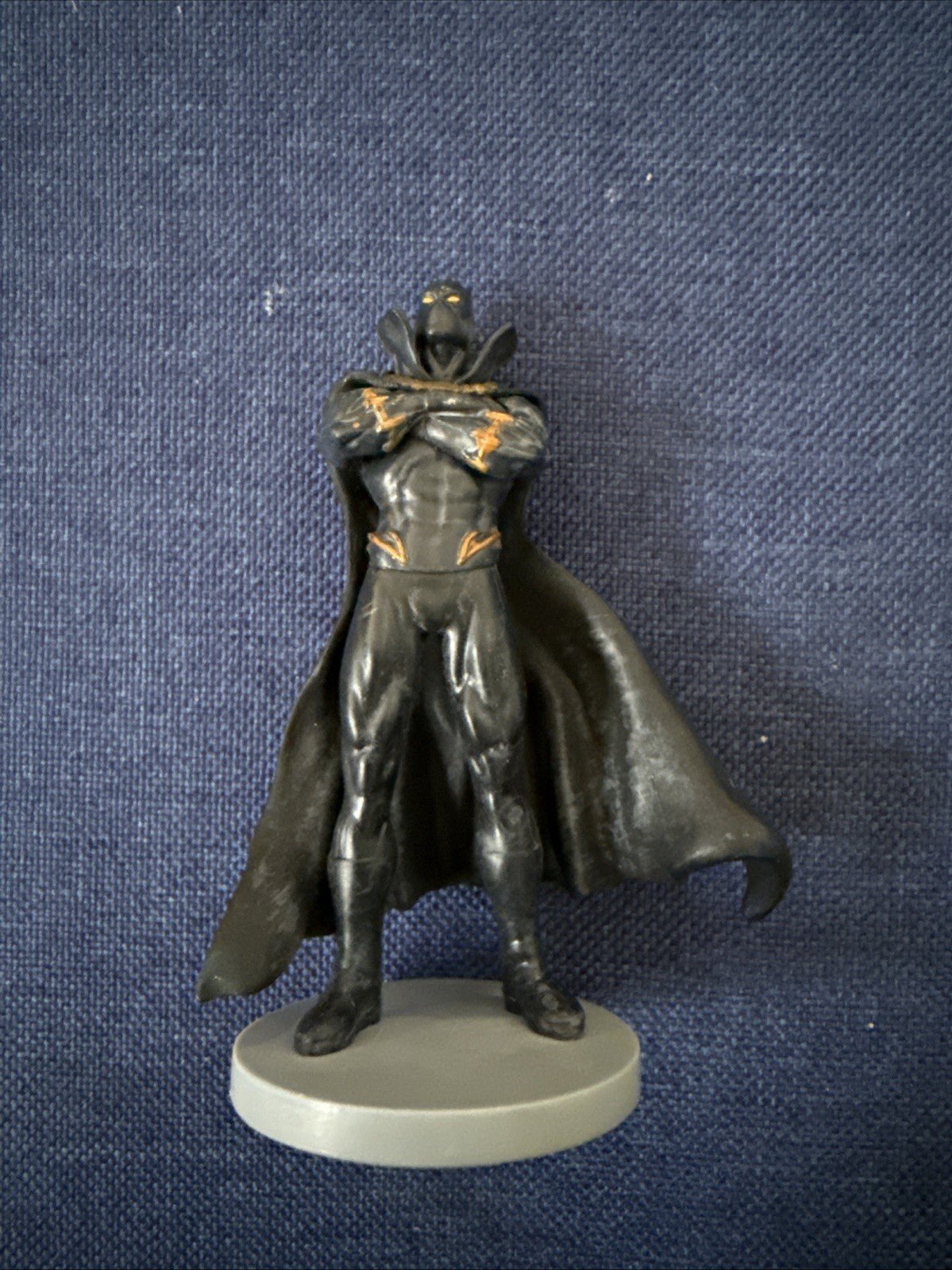 MARVEL THE DISNEY STORE PVC FIGURE BLACK PANTHER CAKE TOPPER - toyscardscomics