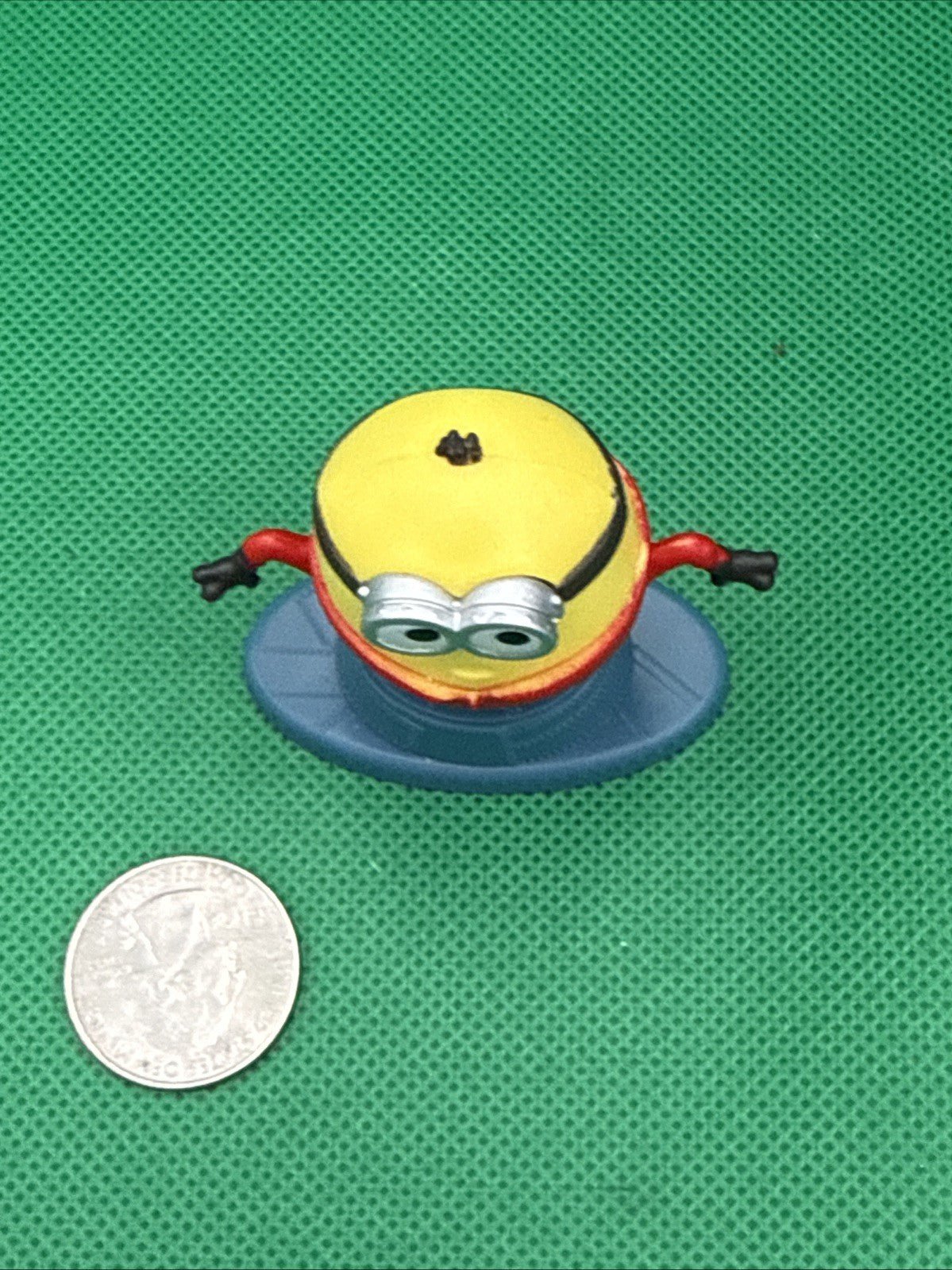 Mattel Micro Collection Minions Rise of Gru Illumination Otto Red Goggles Toy - toyscardscomics