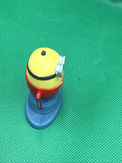 Mattel Micro Collection Minions Rise of Gru Illumination Otto Red Goggles Toy - toyscardscomics