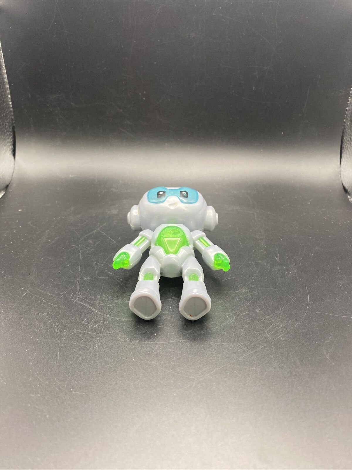 McDonalds Happy Meal Toy Discovery Mindblown UV Bot #6 (2020) - toyscardscomics